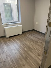 351-355 5th Ave, Pittsburgh, PA to rent Building Photo- Image 2 of 8