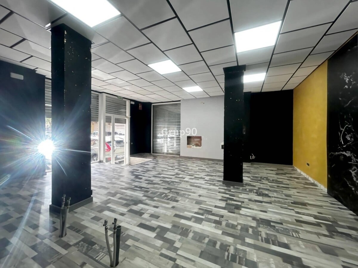 Lleida, LER 25001 - Unit - - - Interior Photo - Image 1 of 8