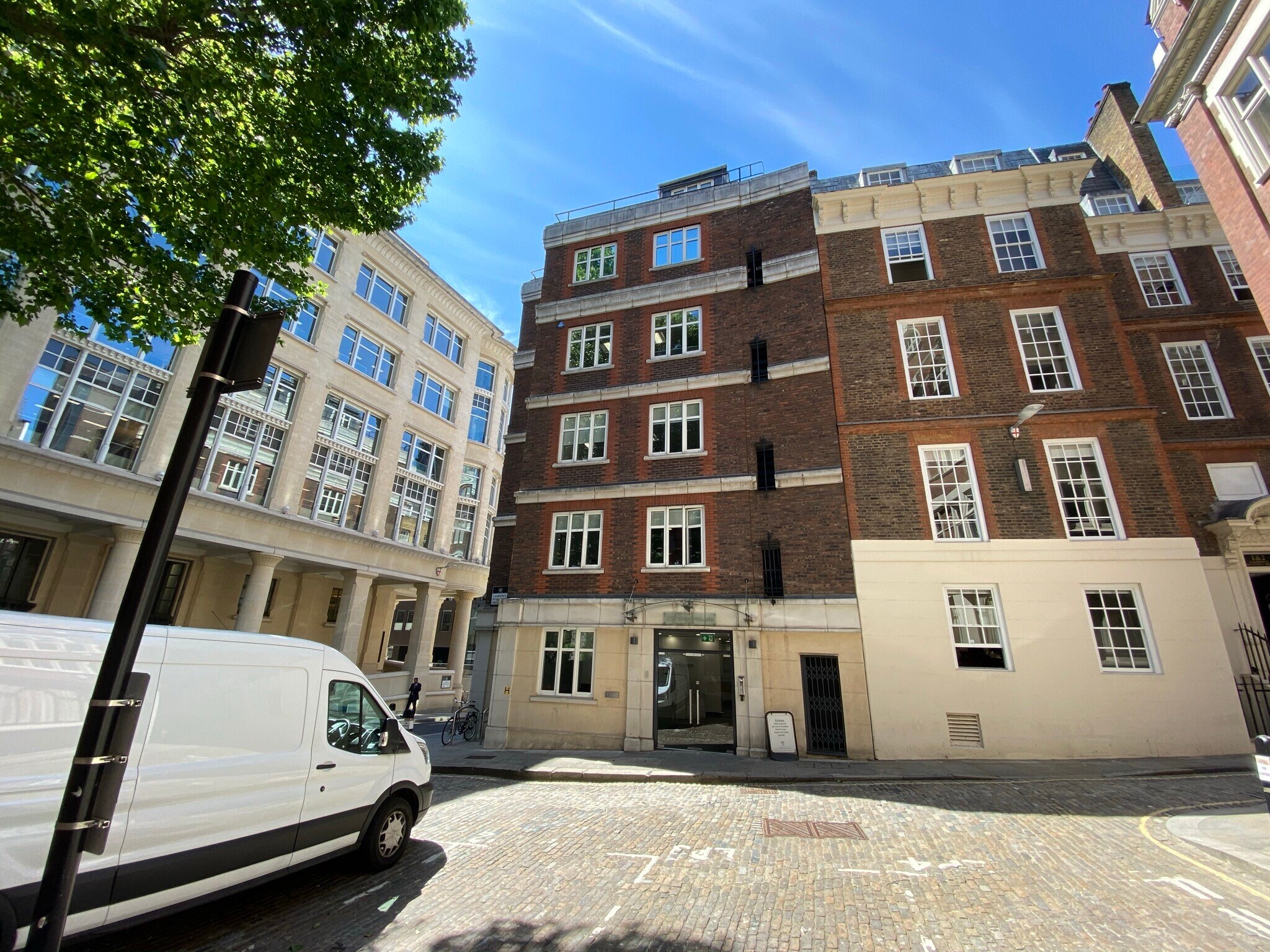 3 Laurence Pountney Hl, London for sale Building Photo- Image 1 of 1
