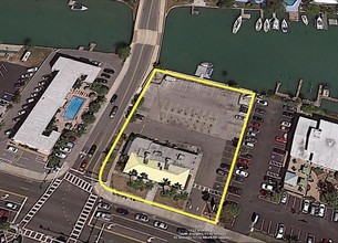 11165 Gulf Blvd, Treasure Island, FL for sale Building Photo- Image 1 of 1