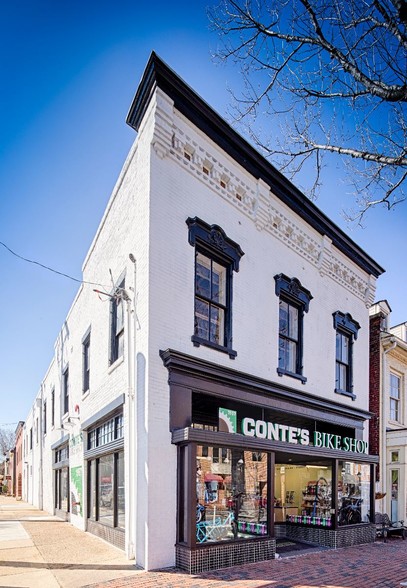 1100 King St, Alexandria, VA for rent - Building Photo - Image 1 of 8