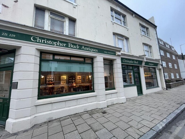 56-60 Sandgate High St, Folkestone to rent - Building Photo - Image 3 of 3