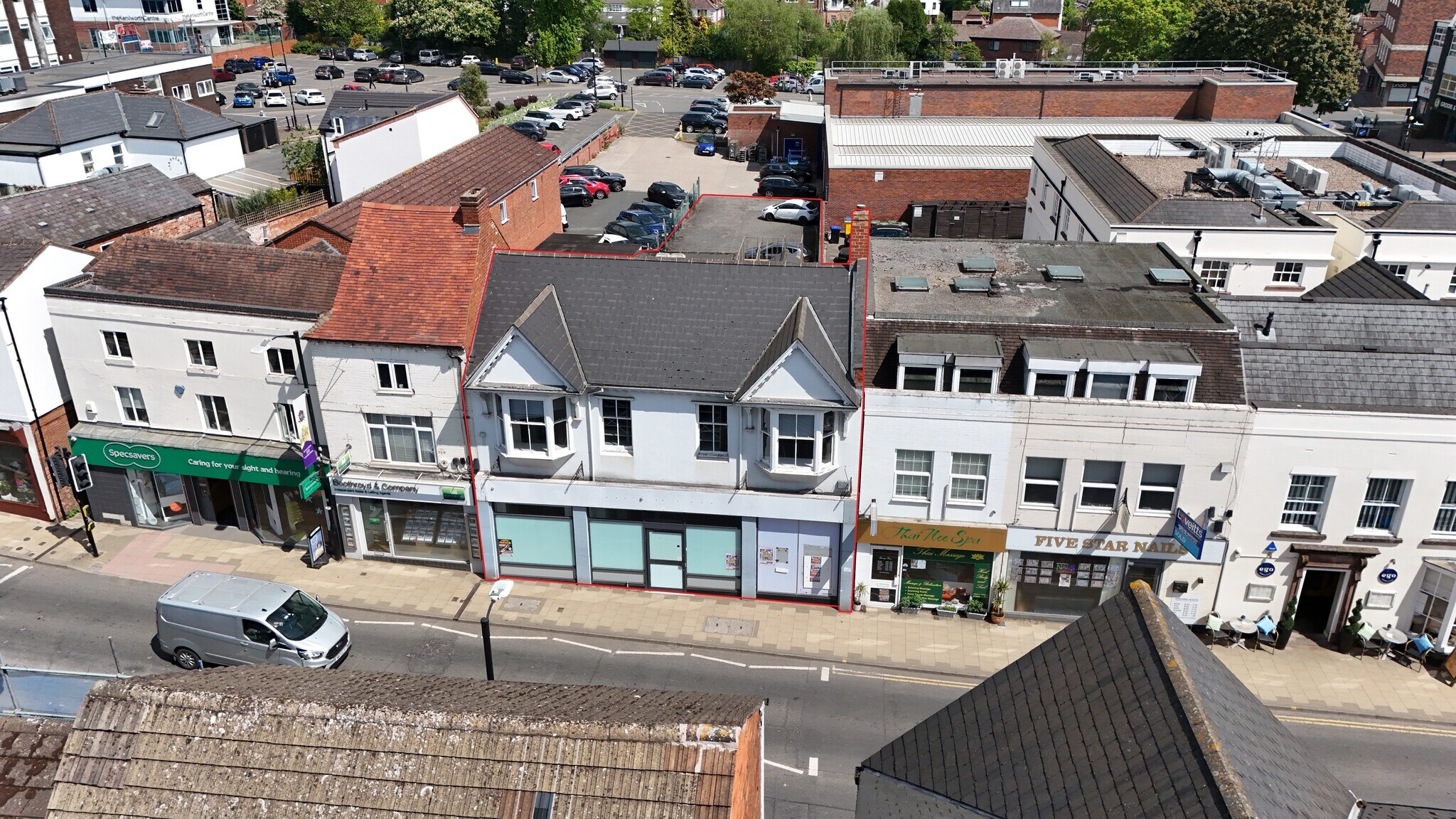 21-23 The Square, Kenilworth to rent Building Photo- Image 1 of 12