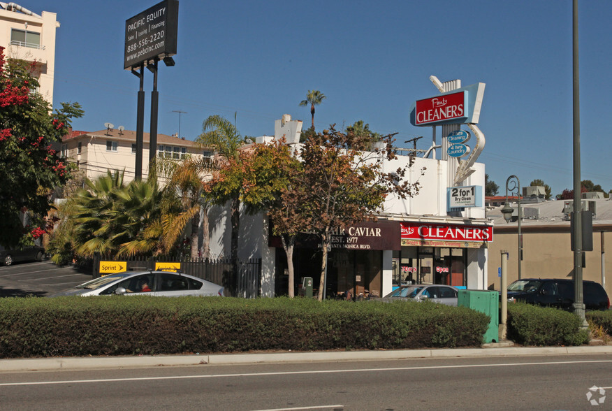 10421-10423 Santa Monica Blvd, Los Angeles, CA for rent - Building Photo - Image 2 of 3