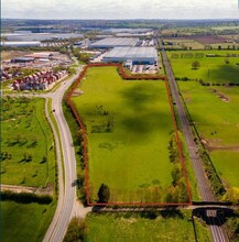 14 Hannington Close, Rugby, WAR - aerial  map view