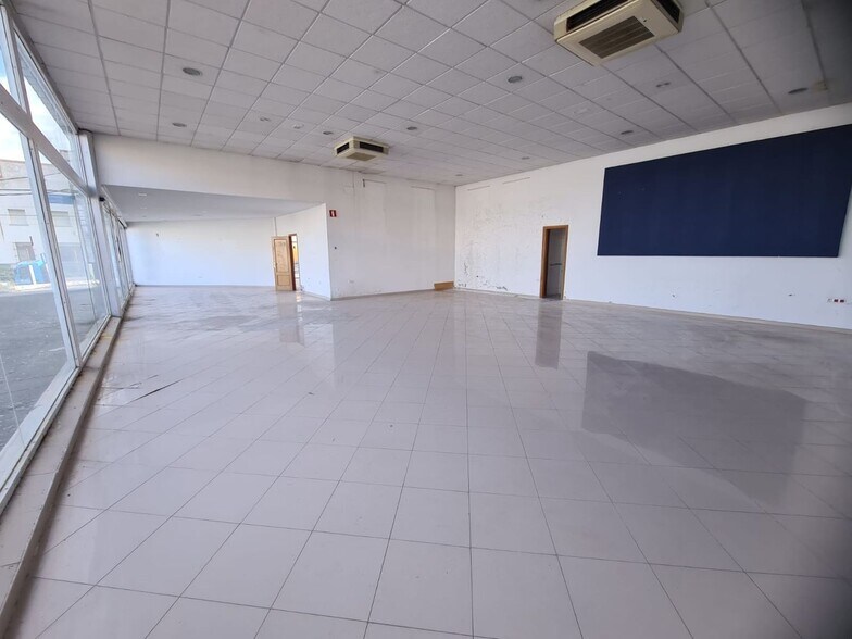 Industrial in Segovia, Segovia for sale - Building Photo - Image 2 of 11