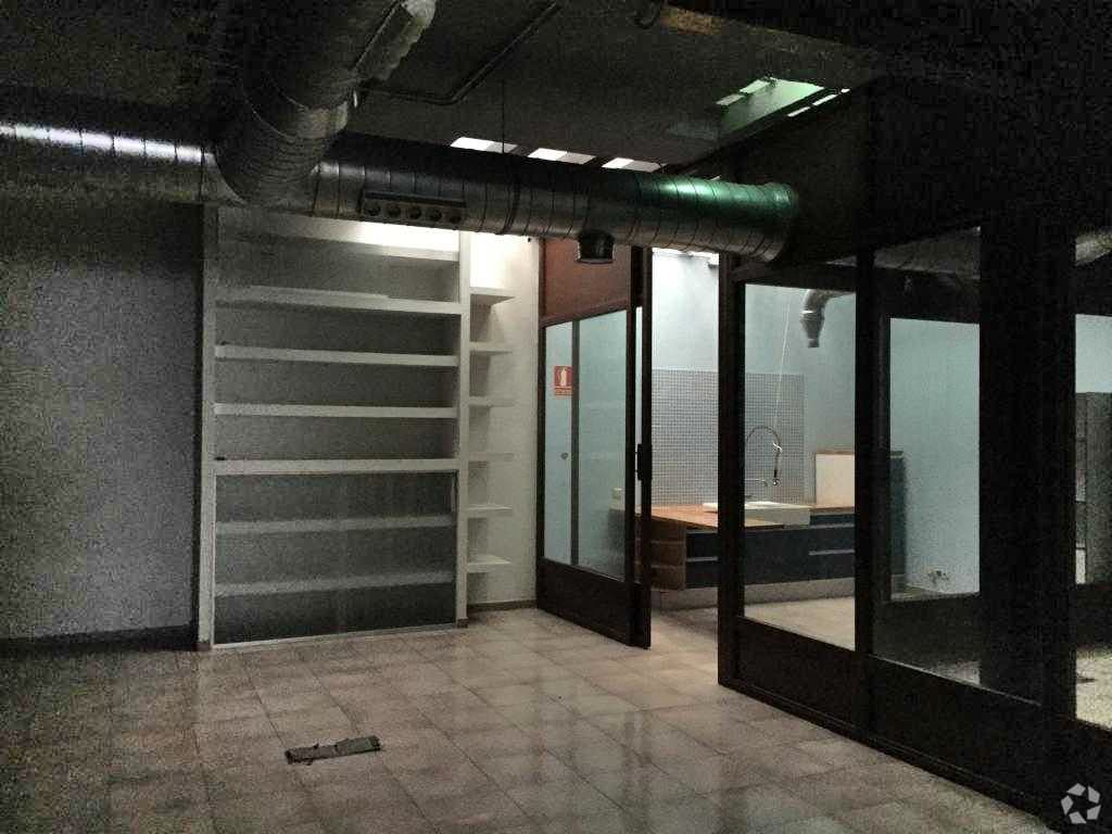 Madrid, MAD 28019 - Unit Puerta 01 -  - Interior Photo - Image 2 of 15