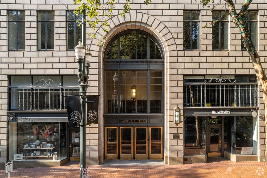 520 SW Yamhill St, Portland, OR to rent - Building Photo - Image 3 of 13