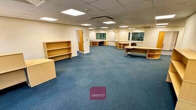 Merlin Court, Ripley Rd, Belper to rent Interior Photo- Image 2 of 5