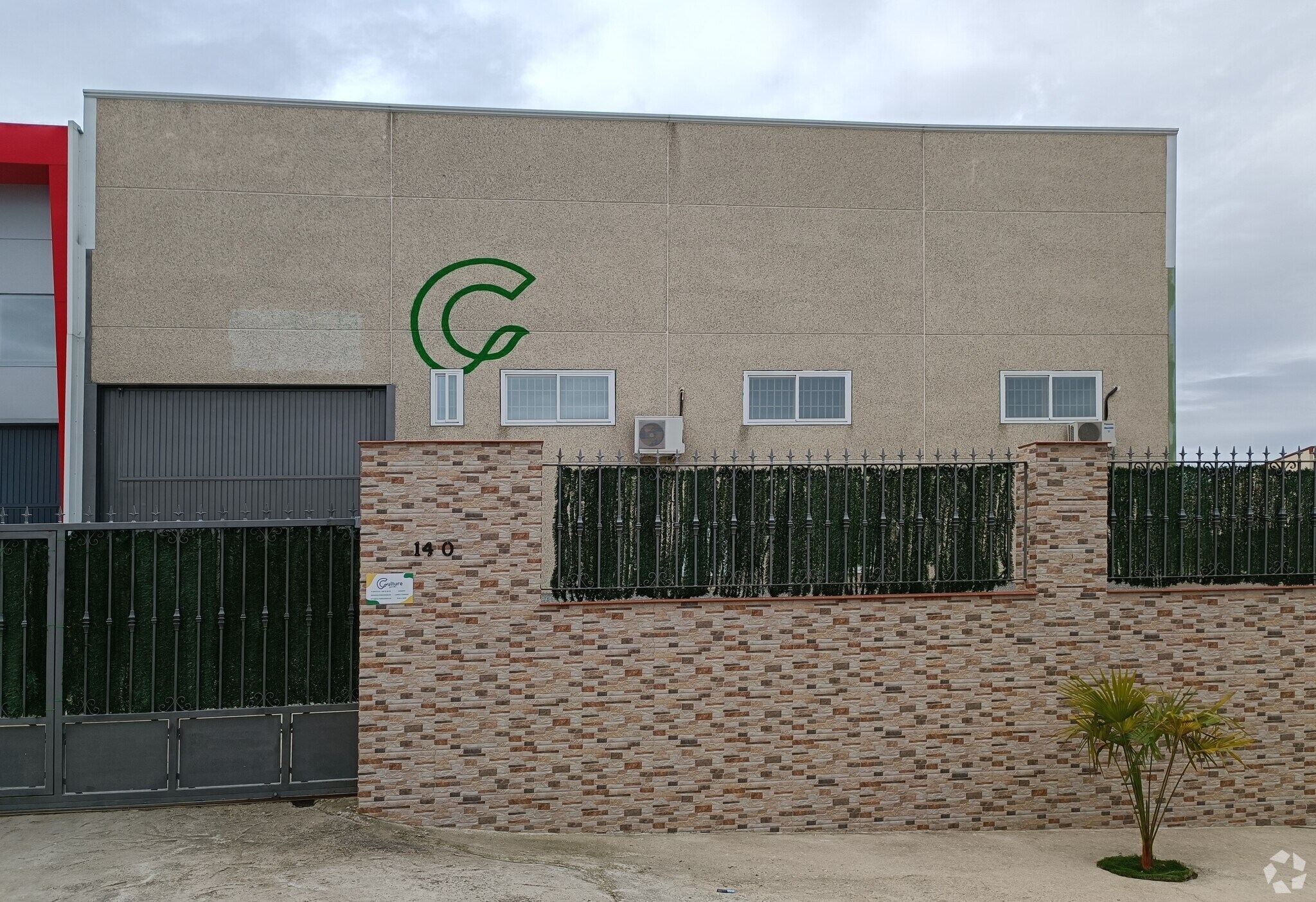 Calle Perdiz, 140, Casarrubios del Monte, Toledo for sale Primary Photo- Image 1 of 1