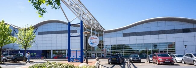 More details for Hemingway Rd, Cardiff - Retail to Rent