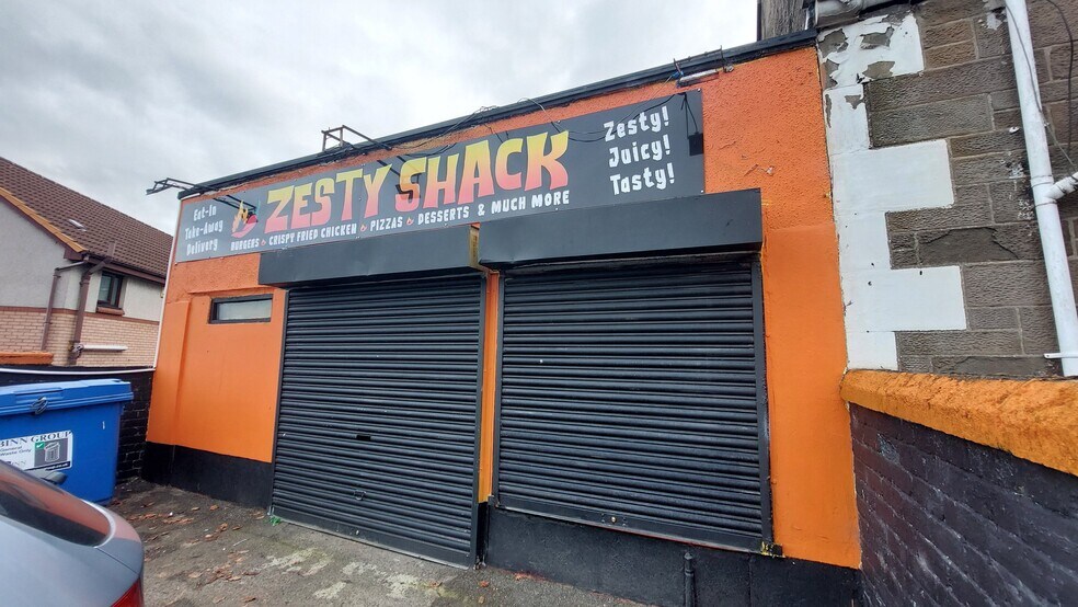 145 Pitkerro Rd, Dundee to rent - Building Photo - Image 2 of 3