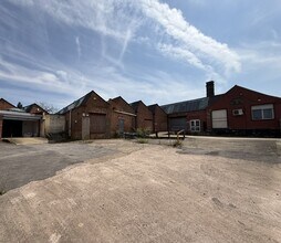 Arthur St, Barwell to rent Building Photo- Image 2 of 5