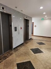 925 S Niagara St, Denver, CO to rent Interior Photo- Image 1 of 29