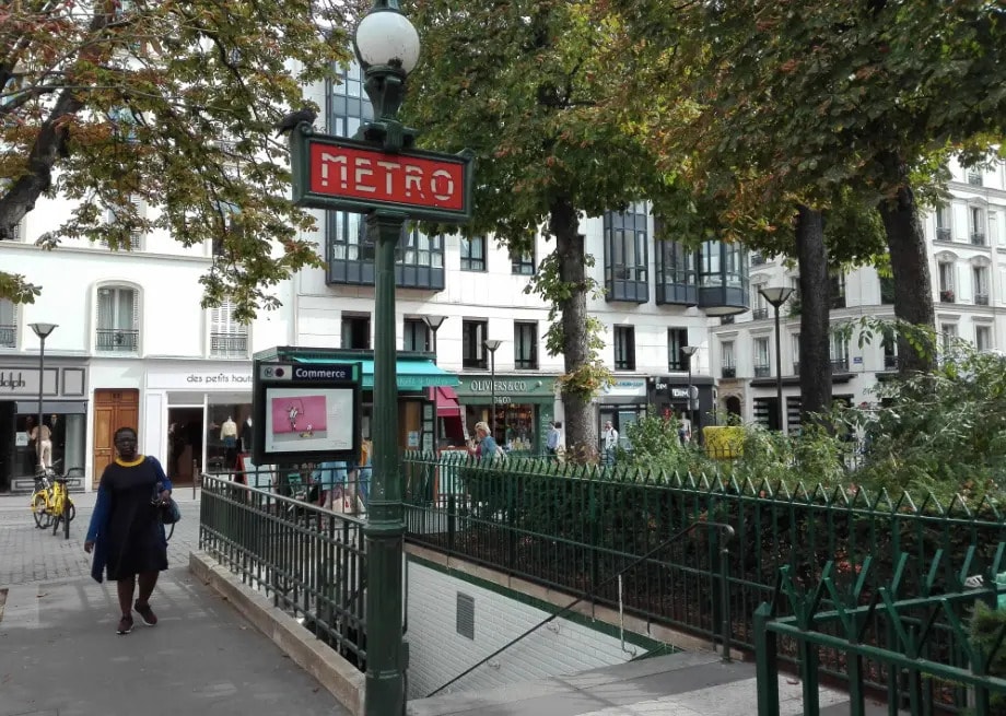 Location Commerce 95 m² - Photo 1