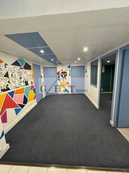 Office in Charenton-le-Pont to rent - Interior Photo - Image 1 of 3