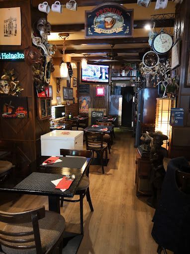 Madrid, MAD 28016 - - - Interior Photo - Image 2 of 3