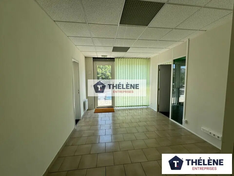 Retail in Montpellier to rent Interior Photo- Image 1 of 20