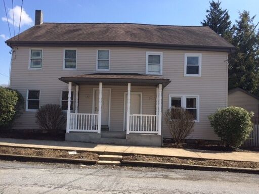 31 E High St, Maytown, PA for sale - Primary Photo - Image 1 of 12