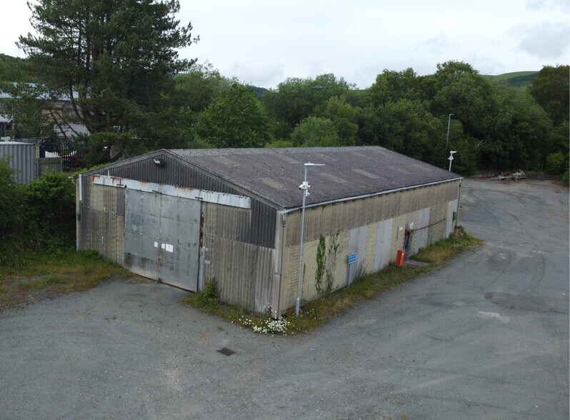 Highways Depot, Llanbrynmair to rent - Primary Photo - Image 1 of 1