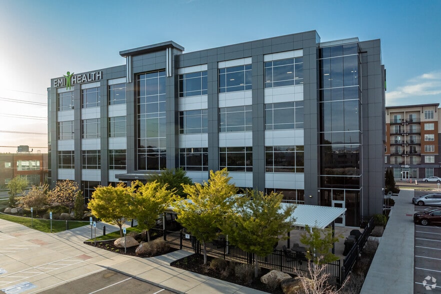 5101 S Commerce Dr, Murray, UT to rent - Primary Photo - Image 1 of 7