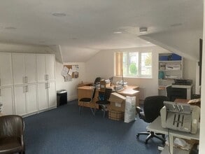 Bradbourne Vale Rd, Sevenoaks to rent Interior Photo- Image 2 of 5