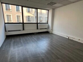 92 Rue Edouard Vaillant, Levallois-Perret to rent Building Photo- Image 2 of 3