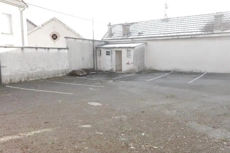 Land in Verzy to rent Building Photo- Image 1 of 3