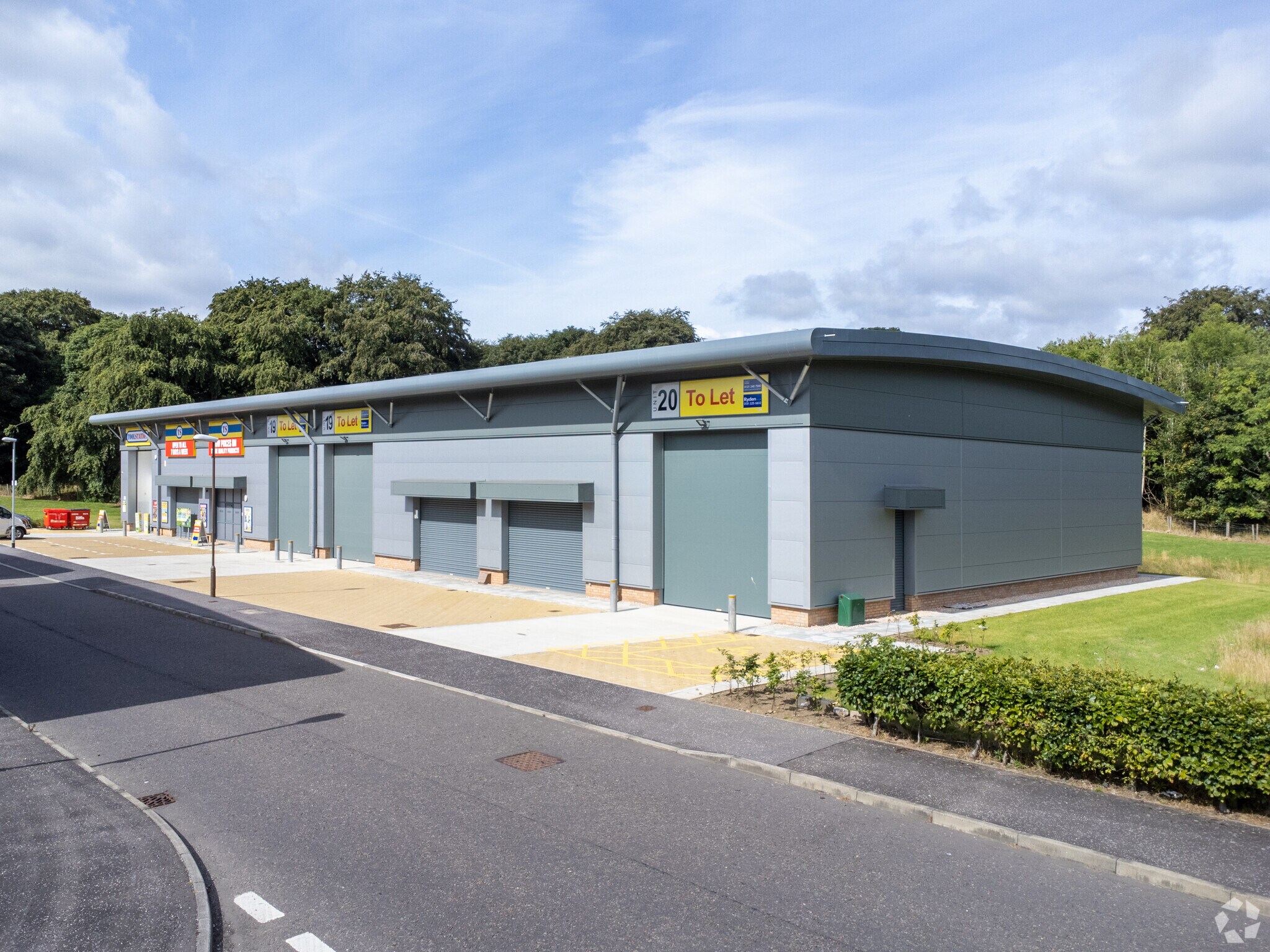 Unit 18-21 Inchwood Ave, Bathgate for sale Primary Photo- Image 1 of 1