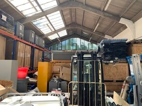 3-4 Burnt Ml, Harlow to rent Interior Photo- Image 2 of 5