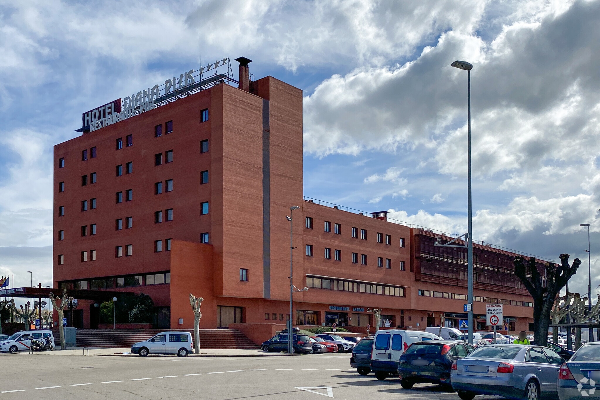 Office in Madrid, Madrid to rent Primary Photo- Image 1 of 6