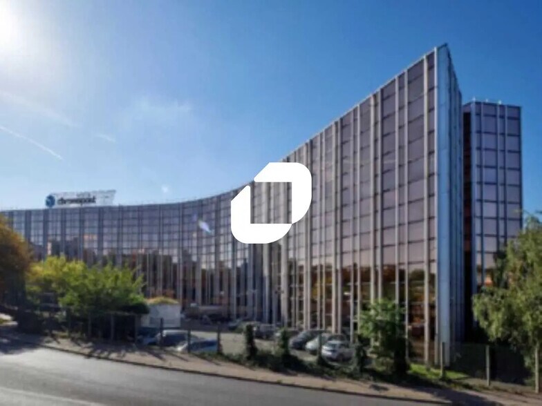 Office in Gentilly to rent - Building Photo - Image 1 of 11