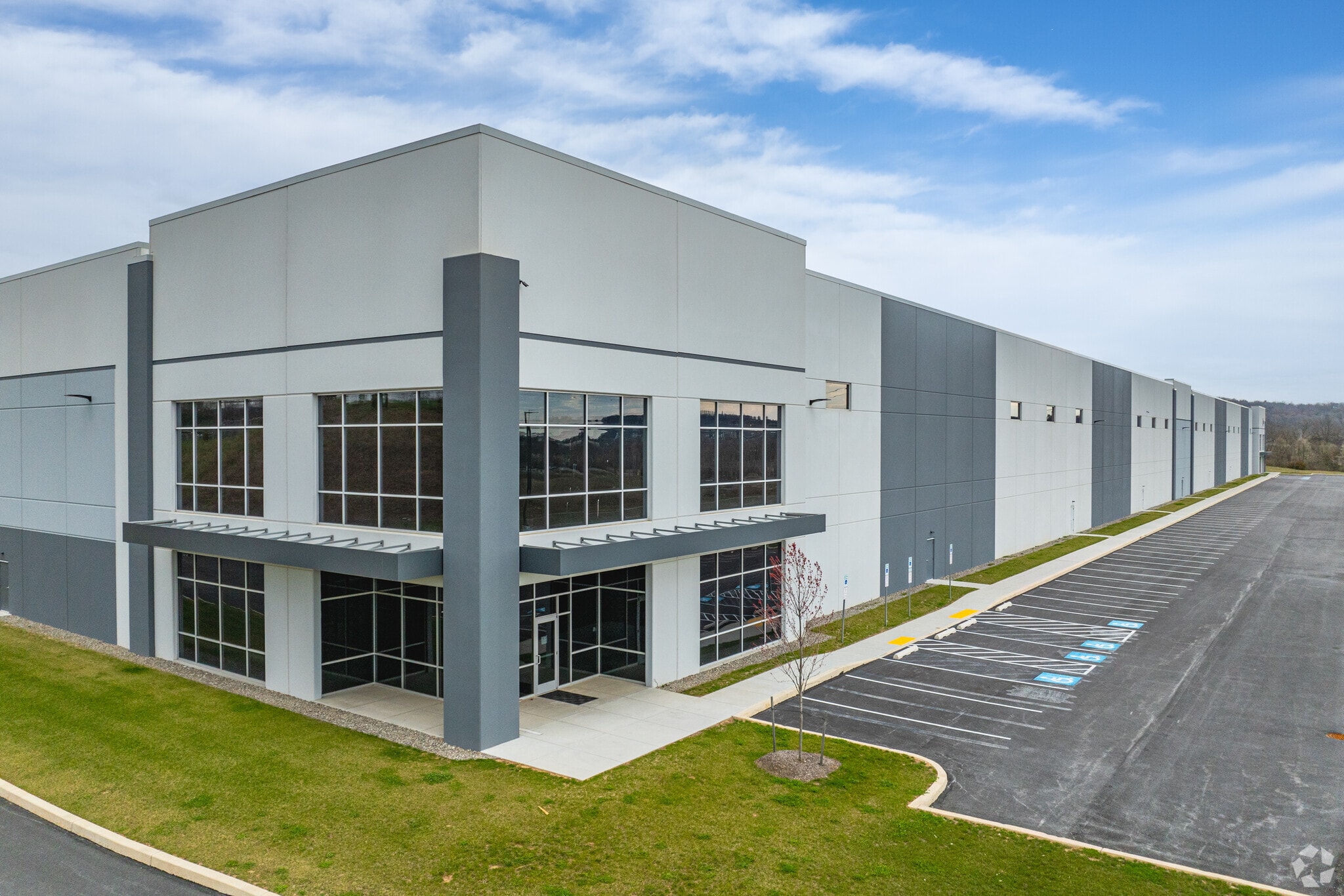 520 Busser Rd, York, PA to rent Primary Photo- Image 1 of 6