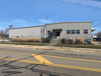 More details for 916 Kenton St, Springfield, OH - Industrial for Rent