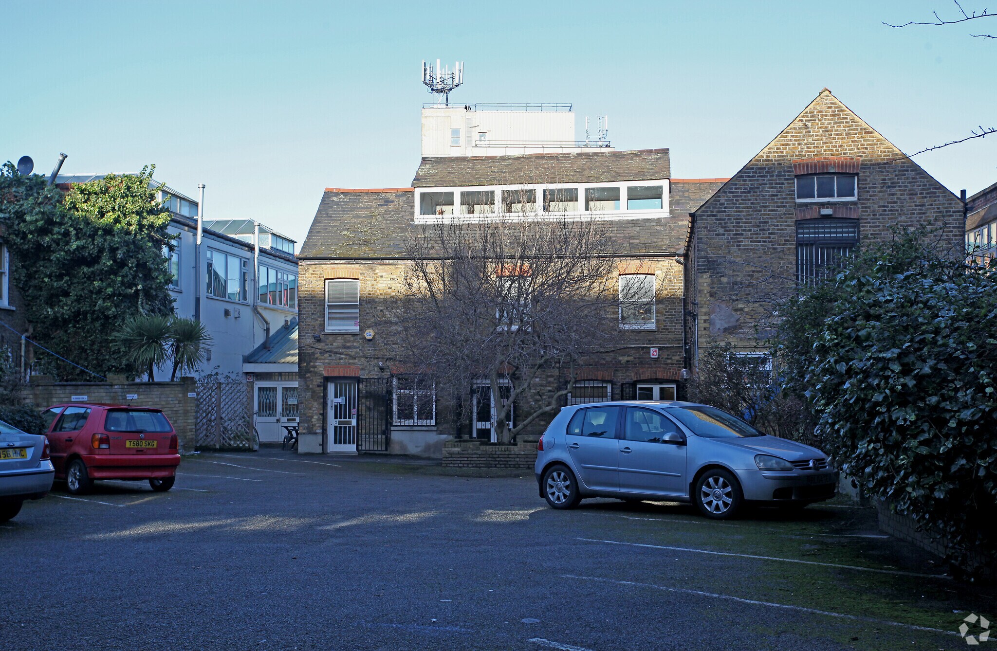 218-220 Stewarts Rd, London for sale Primary Photo- Image 1 of 1