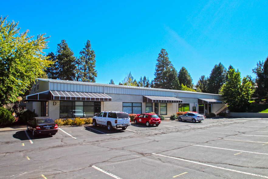 63140 Britta St, Bend, OR for rent - Building Photo - Image 1 of 10