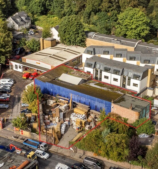 Moorefield Rd, London, N17 6RA UK