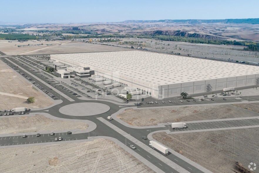 Calle Hispano Suiza 2 Suelo Parcela G-cli-2.3, Marchamalo, Guadalajara to rent - Building Photo - Image 2 of 6