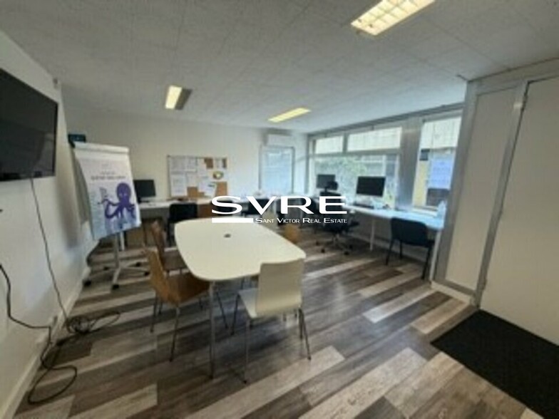 Office in Marseille to rent - Interior Photo - Image 3 of 6