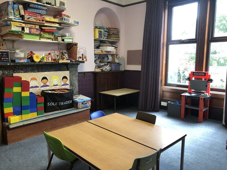 416 King St, Aberdeen for sale - Interior Photo - Image 3 of 4