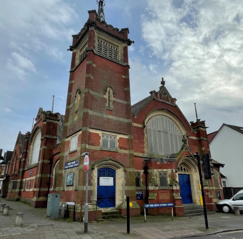 Waldeck Rd, Luton for sale Building Photo- Image 1 of 1