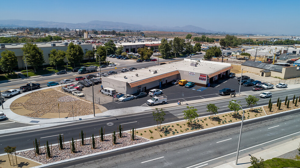 27437 E 5th St, Highland, CA for sale - Building Photo - Image 3 of 15