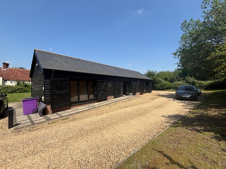Meppershall Rd, Ickleford for sale - Building Photo - Image 3 of 7