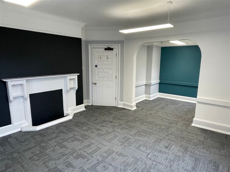 Becket St, Oxford to rent - Building Photo - Image 3 of 4