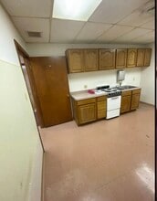 1911-1943 Bailey Rd, Cuyahoga Falls, OH to rent Interior Photo- Image 2 of 10