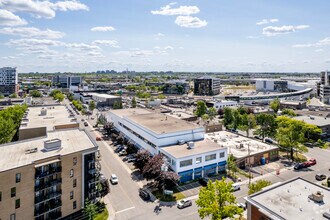 8340-8370 Labarre, Montréal, QC - AERIAL  map view