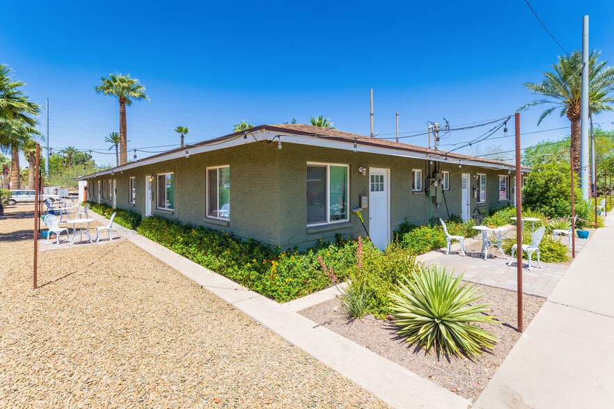 706 E Palm Ln, Phoenix 85006 UK