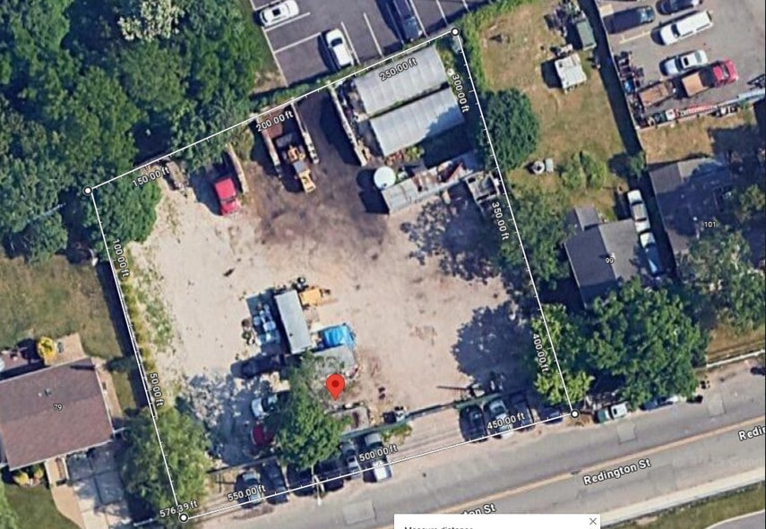 83 Redington St, Bay Shore, NY for sale Primary Photo- Image 1 of 3