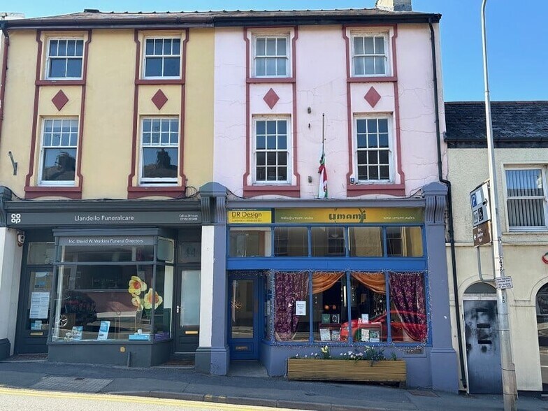 42 Rhosmaen St, Llandeilo for sale - Building Photo - Image 1 of 7