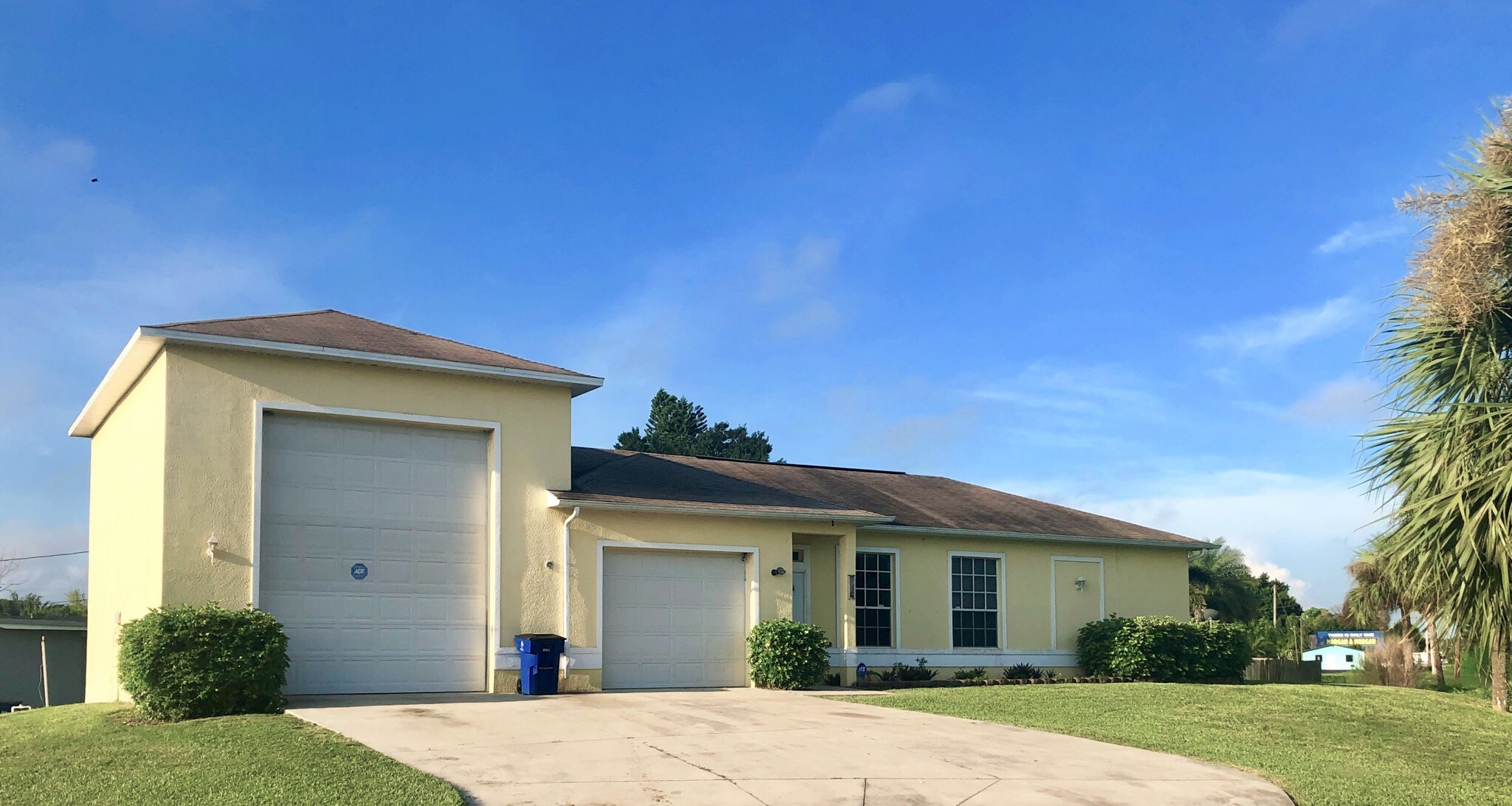 1425 Euclid Ave, North Fort Myers, FL for sale Building Photo- Image 1 of 1